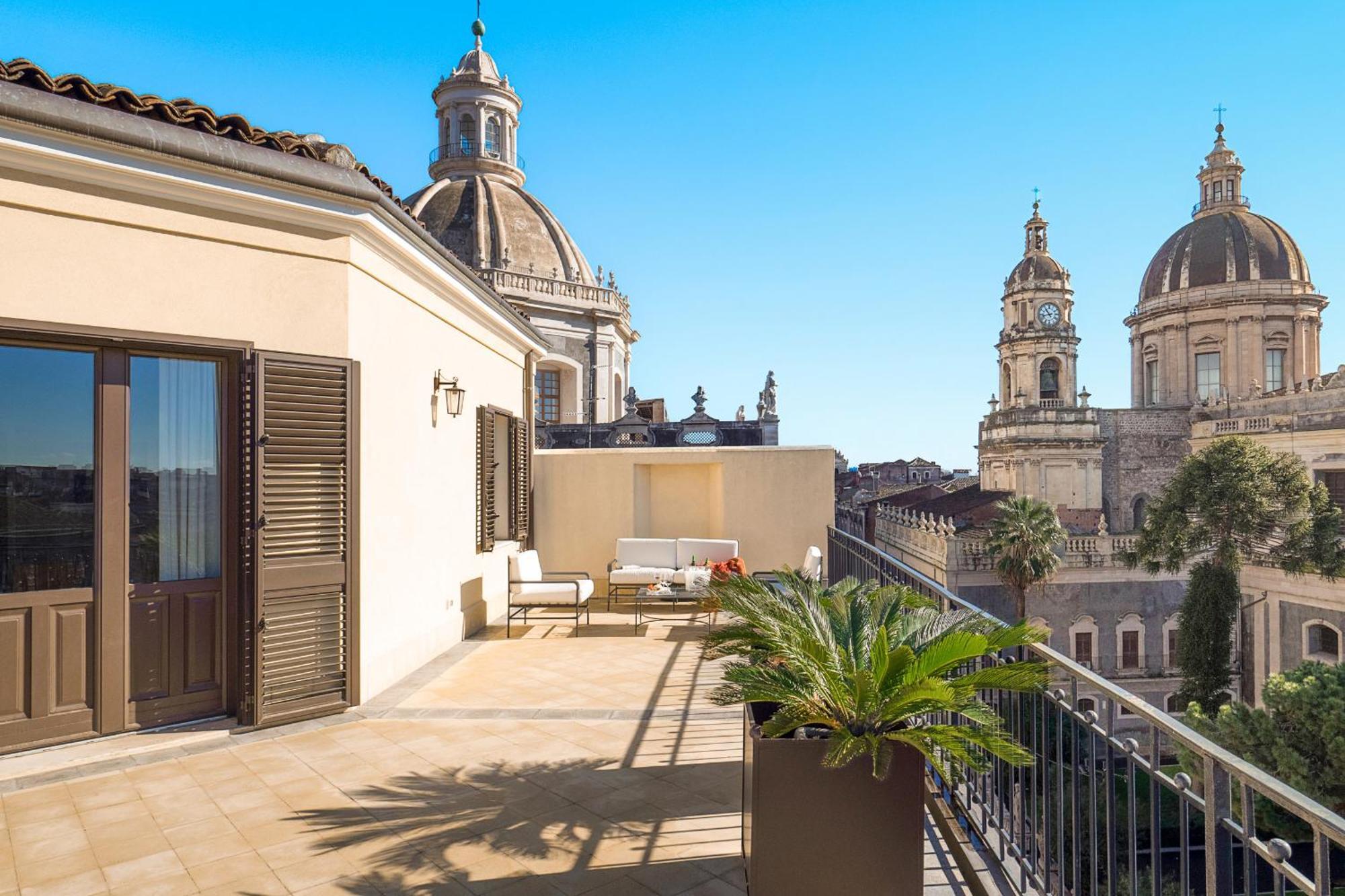 Penthouse Duomo Apartamento Catânia Exterior foto